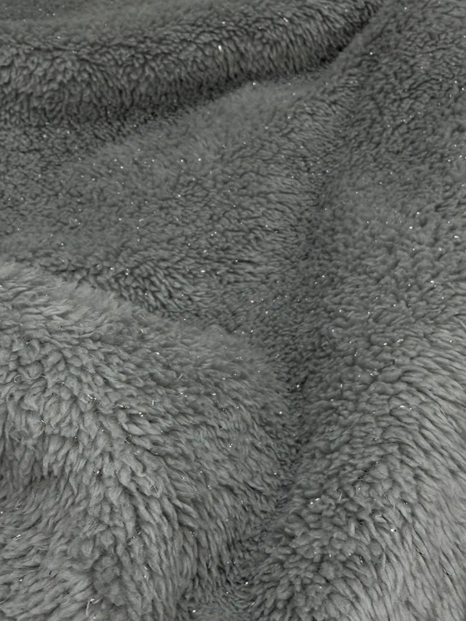 „Teddyplüsch + Glitzerflocken“